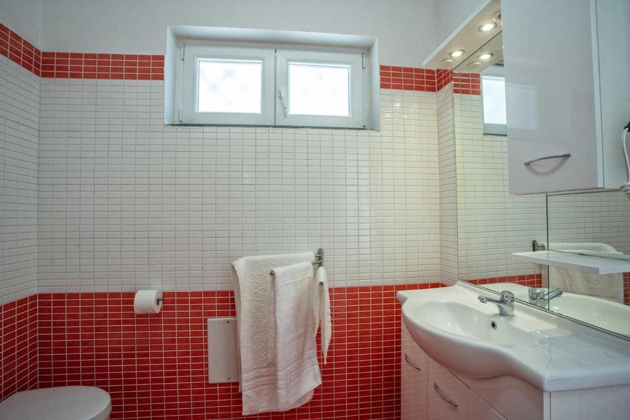 B&B Carmelina Граняно Екстериор снимка